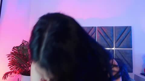 alombramorris online show from December 2025 11:27:02 AM