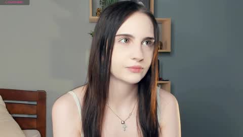 Snapshot of alonareinicke chatting on May 2026 07:20:02 PM Alona online show from May 2026 07:20:02 PM