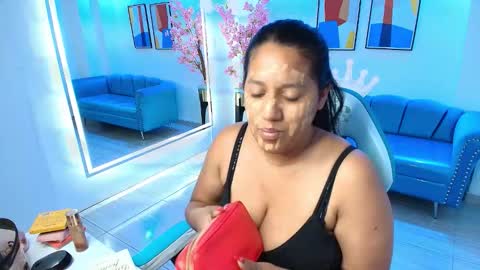 Alondra  online show from November 2025 04:13:01 AM