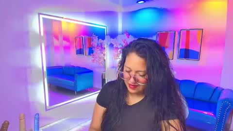 Alondra  online show from December 2025 03:37:02 AM