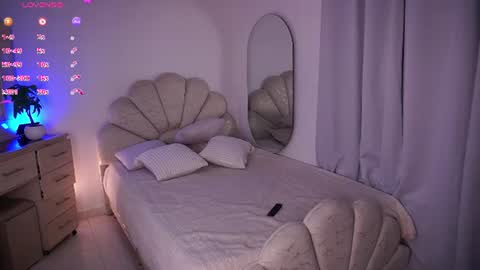 Alondra online show from June 2026 08:25:02 AM
