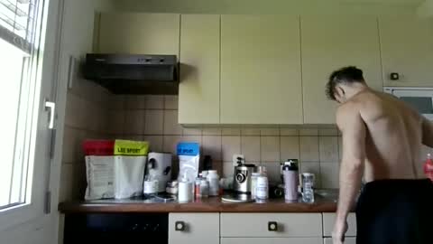 Snapshot of alphah_hunk chatting on April 2026 09:40:02 AM alphah_hunk online show from April 2026 09:40:02 AM