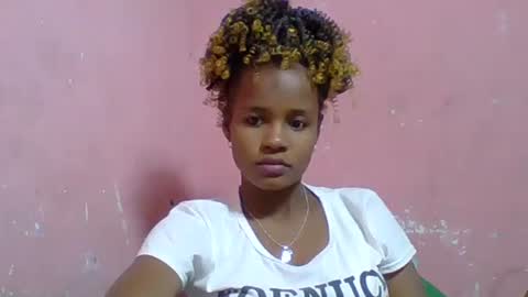 Snapshot of alphosettah chatting on October 2025 04:17:01 PM alphosettah online show from October 2025 04:17:01 PM