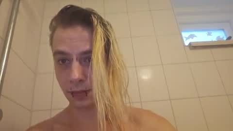 Snapshot of altboy010 chatting on December 2024 02:12:01 PM altboy010 online show from December 2024 02:12:01 PM