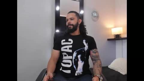 Snapshot of alukardbig chatting on November 2025 02:16:02 PM alukardbig online show from November 2025 02:16:02 PM