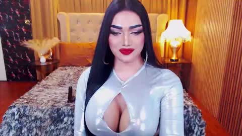 Alura Jhenson online show from September 2025 07:13:01 PM