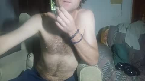 Snapshot of alvarooo1111 chatting on October 2025 06:33:01 AM Balearicsex11 online show from October 2025 06:33:01 AM