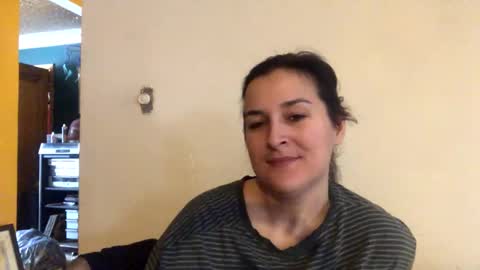 Alvie online show from February 2025 02:45:01 PM