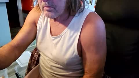 alwayshard4u1 online show from February 2026 05:49:01 AM