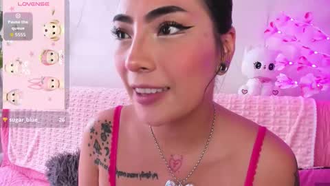 Snapshot of alwayslovely_mango chatting on September 2025 08:02:02 PM Tell me Lorens online show from September 2025 08:02:02 PM