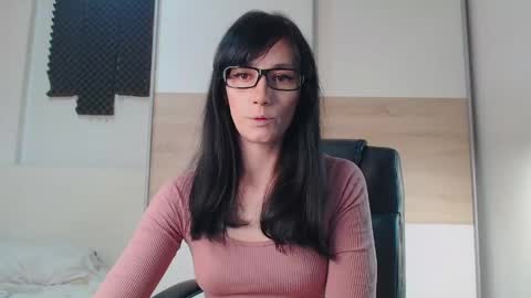 Snapshot of alycetn chatting on May 2026 11:20:01 AM Alice online show from May 2026 11:20:01 AM