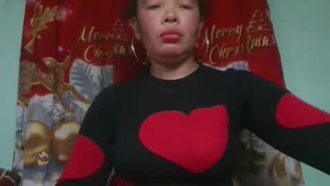 alypierette online show from December 2025 06:03:02 PM