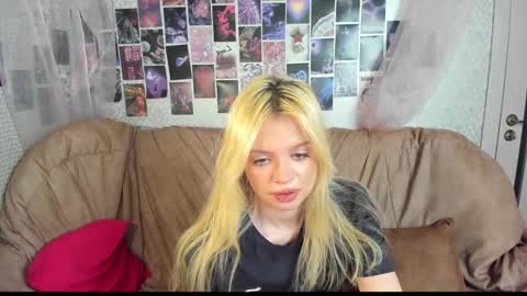 Alysa   7GMT  online show from February 2026 02:00:02 PM