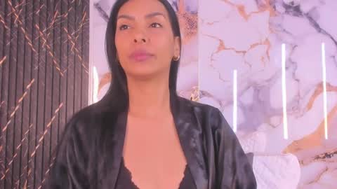 Snapshot of alyson__a chatting on April 2026 02:12:02 PM alyson__a online show from April 2026 02:12:02 PM