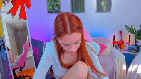 alyssa_smitt online show from February 2025 08:33:02 AM