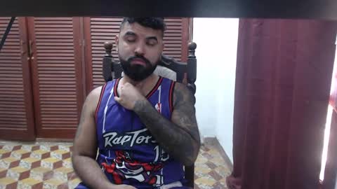 Snapshot of alz_hunter chatting on September 2025 02:00:02 PM alz_hunter online show from September 2025 02:00:02 PM