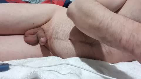 Snapshot of amadeusz chatting on October 2025 10:43:02 PM amadeusz online show from October 2025 10:43:02 PM