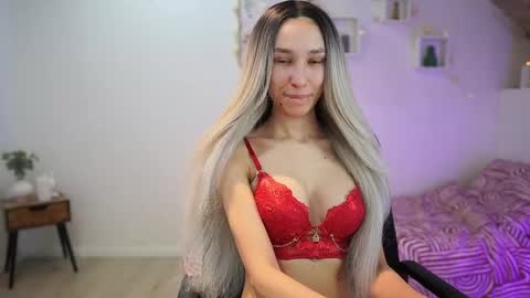 Snapshot of amai__liu chatting on March 2025 10:13:02 PM Amai Liu online show from March 2025 10:13:02 PM