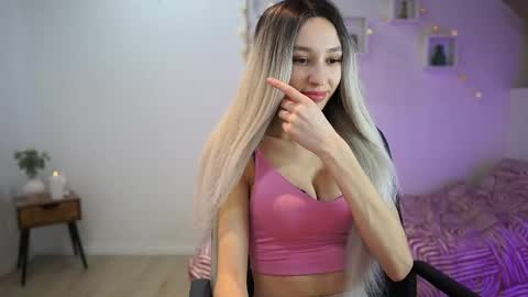 Snapshot of amai__liu chatting on March 2025 07:03:02 PM Amai Liu online show from March 2025 07:03:02 PM