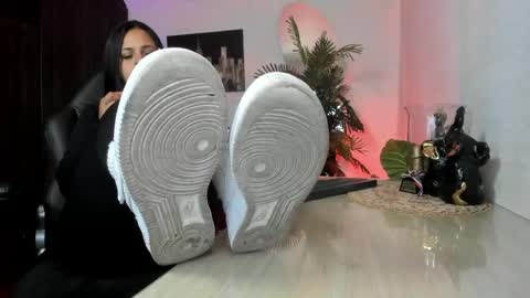 Snapshot of amaia_bushida chatting on May 2026 02:08:02 AM anny online show from May 2026 02:08:02 AM