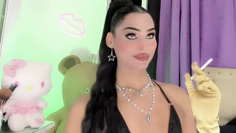 amal_baddel_ online show from May 2026 10:22:01 AM