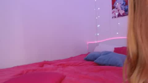 Alice online show from February 2025 05:14:02 AM