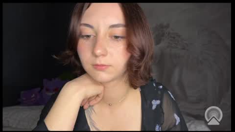 Snapshot of amalia_lambert13 chatting on May 2026 07:32:02 PM amalia_lambert13 online show from May 2026 07:32:02 PM