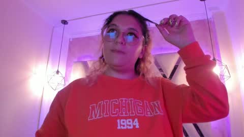 Snapshot of amalia_rosse_ chatting on February 2025 09:15:02 AM Amalia Im Back See you soon this January 7 at 10 pm Colombia time online show from February 2025 09:15:02 AM