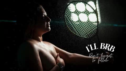 Snapshot of amalia_rosse_ chatting on September 2025 07:08:01 PM Amalia Im Back See you soon this January 7 at 10 pm Colombia time online show from September 2025 07:08:01 PM