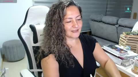  Amanda  online show from October 2025 01:14:01 AM