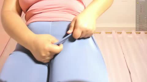 Amanda Marcuzzi  online show from October 2025 11:43:01 AM