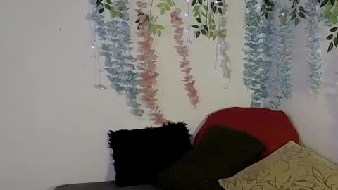 Snapshot of amanda_milf_1 chatting on November 2025 08:55:01 PM amanda milf 1 online show from November 2025 08:55:01 PM