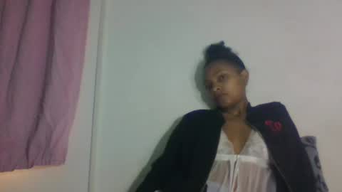 amandaaa25 online show from September 2025 07:01:01 AM