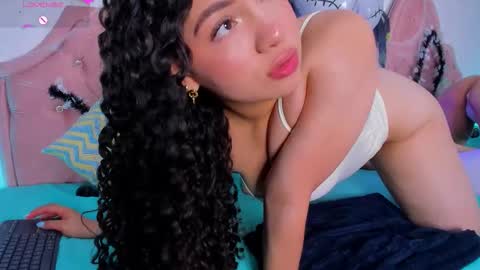 amandalee26 online show from October 2025 06:57:02 PM