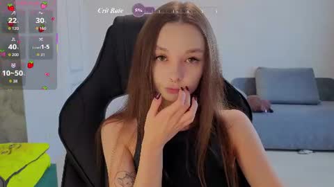 Snapshot of amaneli chatting on June 2026 01:04:01 PM Mila online show from June 2026 01:04:01 PM