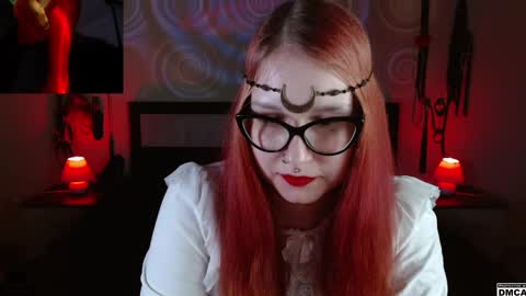 Snapshot of amanita__pantherina chatting on December 2024 05:43:02 PM Goddess Amanita online show from December 2024 05:43:02 PM