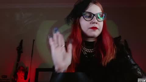 Snapshot of amanita__pantherina chatting on December 2024 11:28:01 AM Goddess Amanita online show from December 2024 11:28:01 AM
