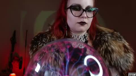 Snapshot of amanita__pantherina chatting on December 2024 05:40:01 PM Goddess Amanita online show from December 2024 05:40:01 PM