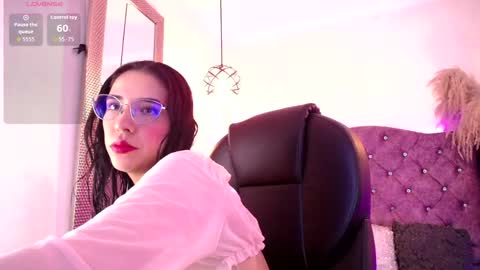 Snapshot of amara_davis1 chatting on May 2026 03:56:01 AM amara_davis1 online show from May 2026 03:56:01 AM