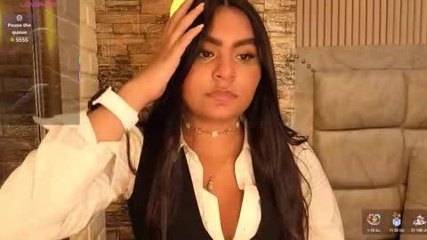 amarahanks_ online show from January 2026 12:27:01 AM