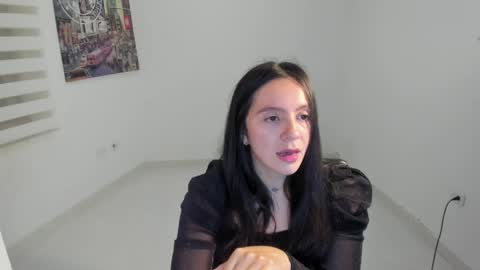 Snapshot of amaranta69_cam chatting on May 2026 07:17:02 AM AMARANTA online show from May 2026 07:17:02 AM