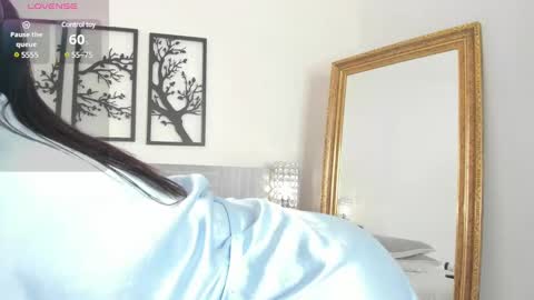 Amara online show from February 2025 02:37:01 PM