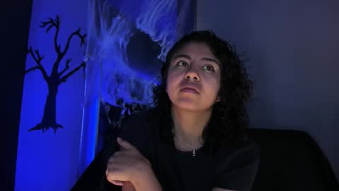 Emily online show from October 2025 12:22:02 PM