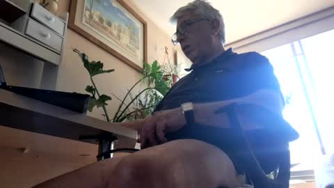 Snapshot of amaro57 chatting on January 2025 04:44:01 PM Amaro online show from January 2025 04:44:01 PM