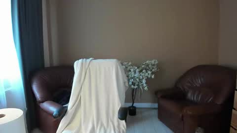 amateur_fitbabex online show from February 2026 07:38:01 AM