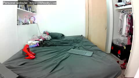 Kissra online show from November 2025 12:41:01 AM