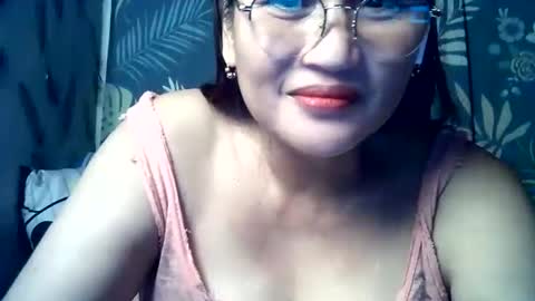 Snapshot of amazing_angel22 chatting on October 2025 07:24:01 PM amazing angel online show from October 2025 07:24:01 PM