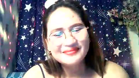 Snapshot of amazing_angel22 chatting on February 2026 05:35:02 PM amazing angel online show from February 2026 05:35:02 PM