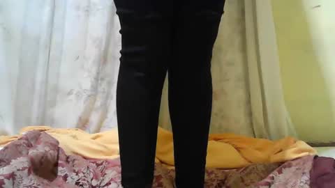 amazon_girl03 online show from February 2025 06:12:02 AM