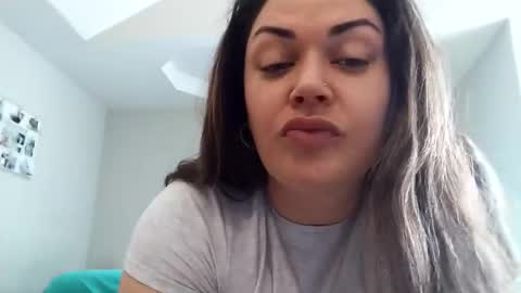 amazonnnnn33 online show from February 2026 03:08:01 PM